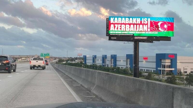 ABŞ-ın küçələrini "Qarabağ Azərbaycandır" lövhələri bəzədi - FOTO