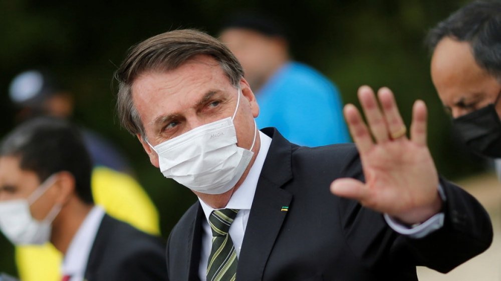 Braziliya Prezidenti koronavirusa qarşı peyvənddən imtina edib