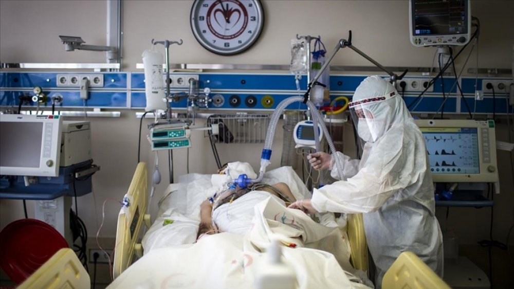 Türkiyədə son 24 saatda koronavirusdan 185 nəfər ölüb