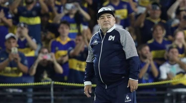 Prokuror: “Maradonanın ölümündə həkimlər günahkardır”