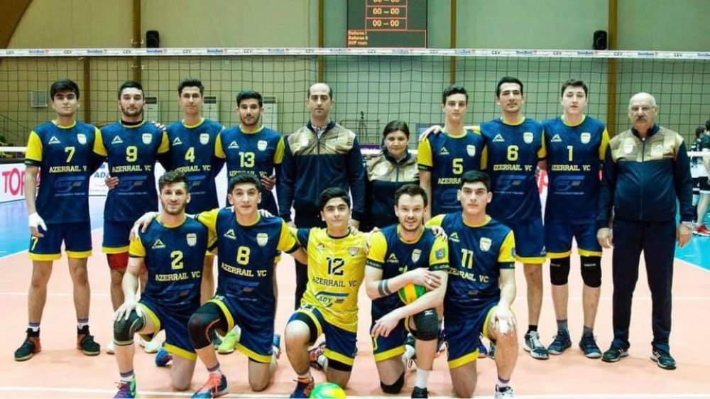 Torpaqlarımızı işğaldan azad edən şanlı Ordumuzun sıralarında voleybolçularımız da olublar  FOTO