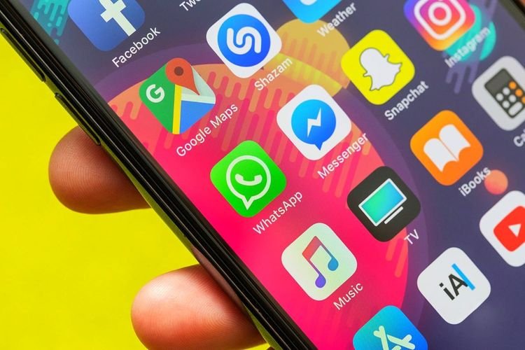 "WhatsApp", "YouTube" və "Telegram"ın işində dayanmalar müşahidə olunur