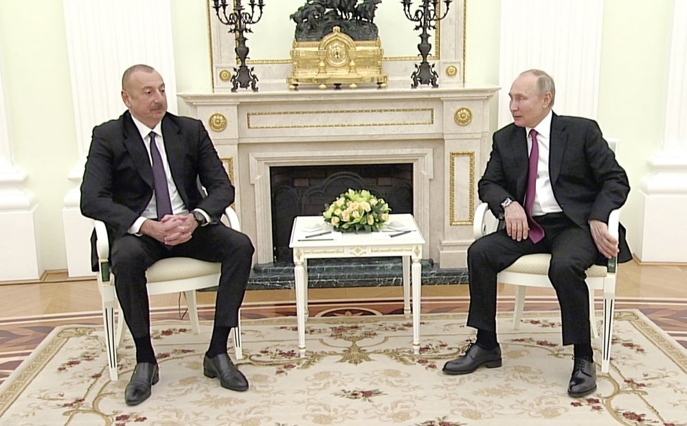 Vladimir Putin: Rusiya və Azərbaycan  münasibətlər çox uğurla inkişaf edir