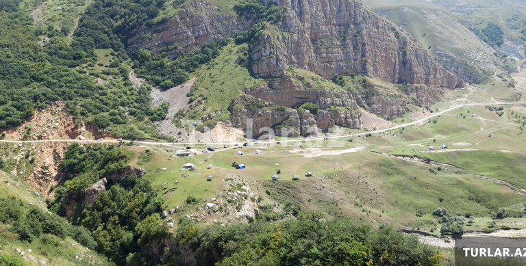 Qubanın Qrız kəndində türk əsgərin məzarı... - FOTO