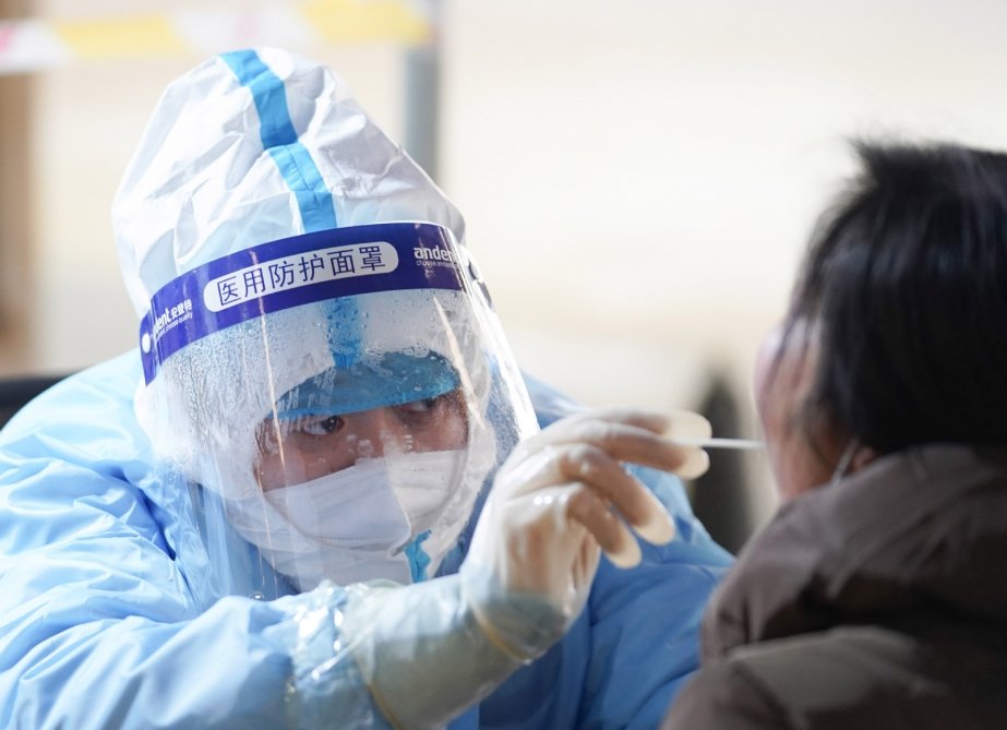 Çində COVID-19 virusuna gündəlik yoluxma sayı yenidən çoxalıb