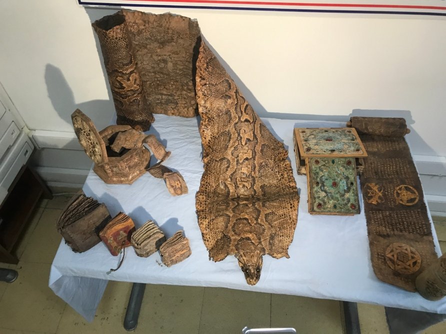 Türkiyədə antiterror əməliyyatı nəticəsində antik əşyalar aşkarlanıb