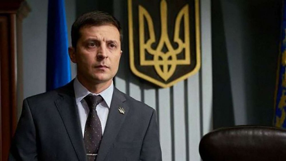 Zelenski: Rusiya Donbasda "güc nümayiş"