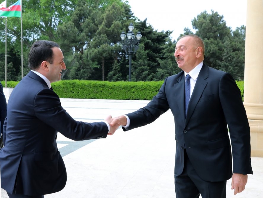 Azərbaycan Prezidenti İlham Əliyev Gürcüstanın Baş nazirini qəbul edib