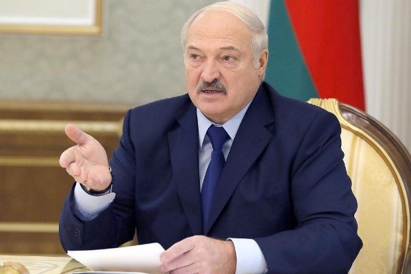 Lukaşenko Belarusdakı etirazları işıqlandıran jurnalisti belə