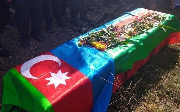 Azərbaycan Ordusunun giziri vəfat edib