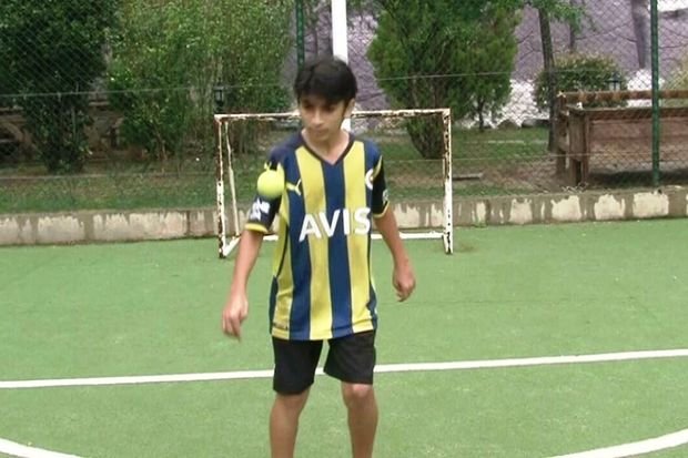 Türkiyədə 12 yaşlı oğlan Messinin rekordunu qırdı