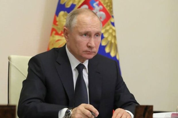 Peskov Putinin üçüncü dozanı nə zaman qəbul edəcəyini açıqlayıb