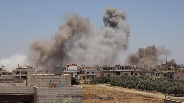 Rusiya qırıcıları İdlibi bombaladı: