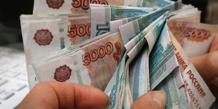 Rusiya rublu “komada” - 40 faiz dəyərini itirdi