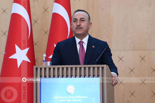 Çavuşoğlu: “Rusiya ilə sıx əlaqələrimiz haqqı müdafiə etməyimizə mane olmur”