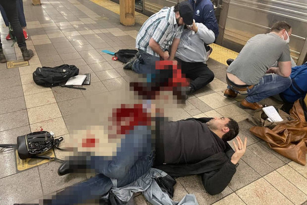 Nyu-York metrosunda baş verən atışma nəticəsində yaralananların sayı 24 nəfərə çatıb