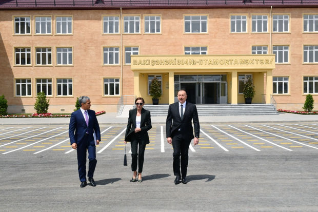 Prezident İlham Əliyev və Mehriban Əliyeva Sabunçu rayonunda məktəbin açılışında