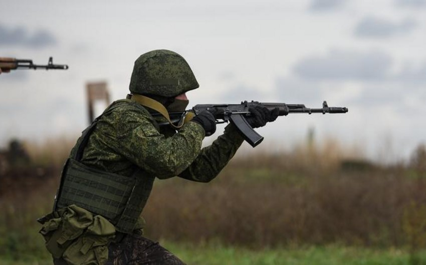 Rusiyada hərbi poliqona silahlı hücum olub: 11 nəfər çağırışçı öldürülüb