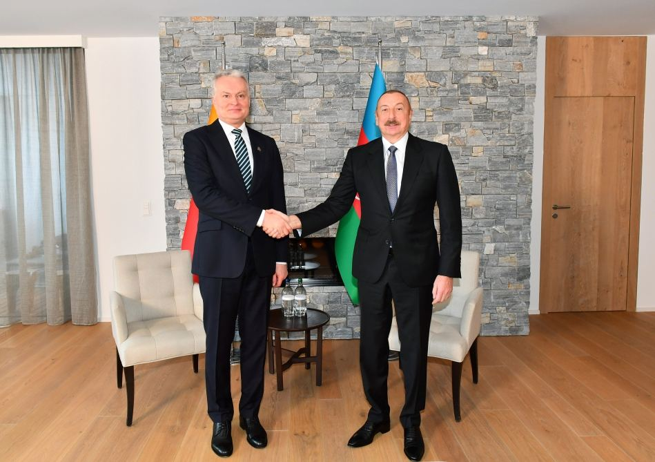Prezident İlham Əliyev Litva Prezidenti ilə görüşüb