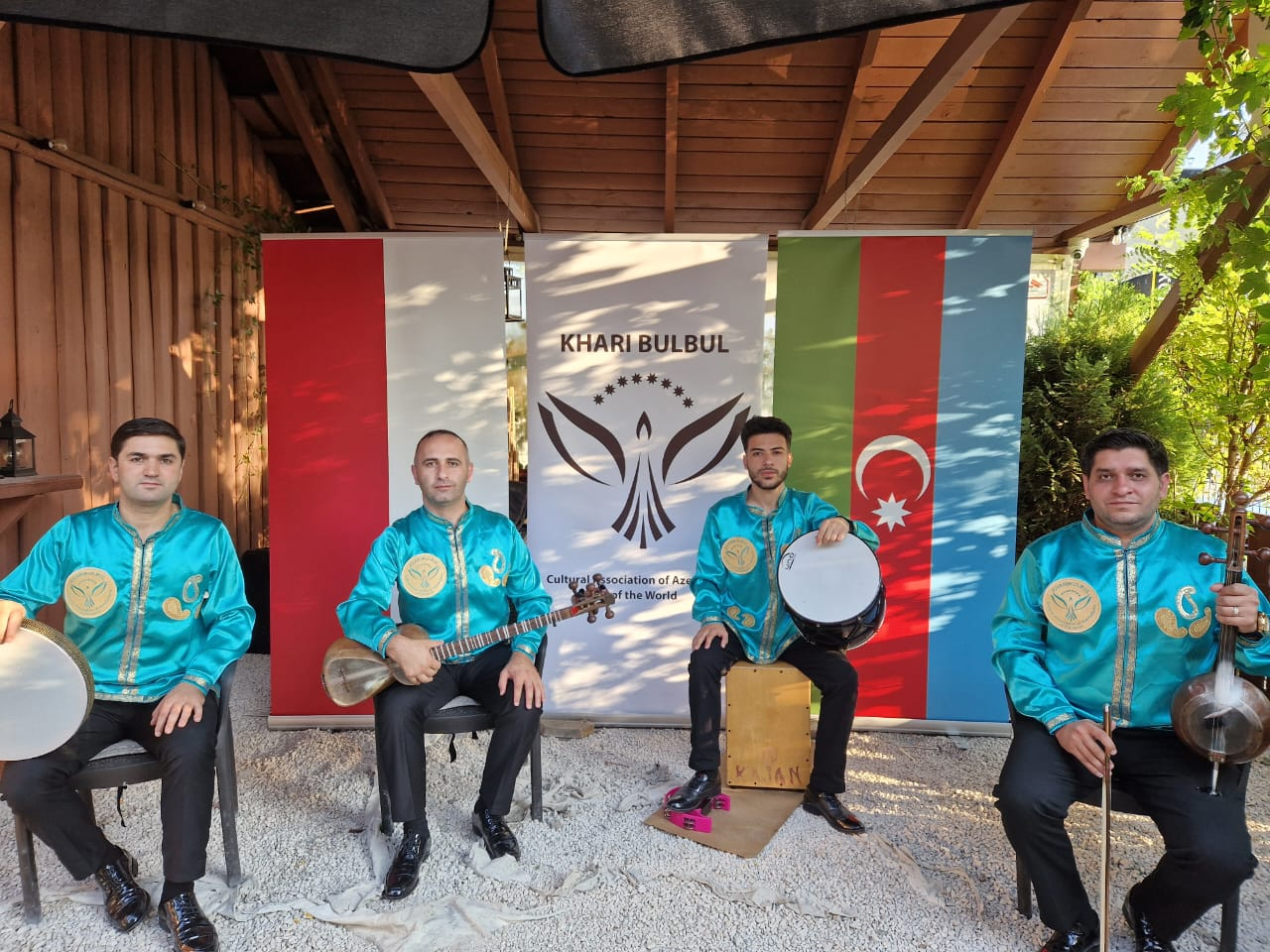 Polşalılar "Qarabağ" mahnısını musiqiçilərimizlə birlikdə oxuyublar