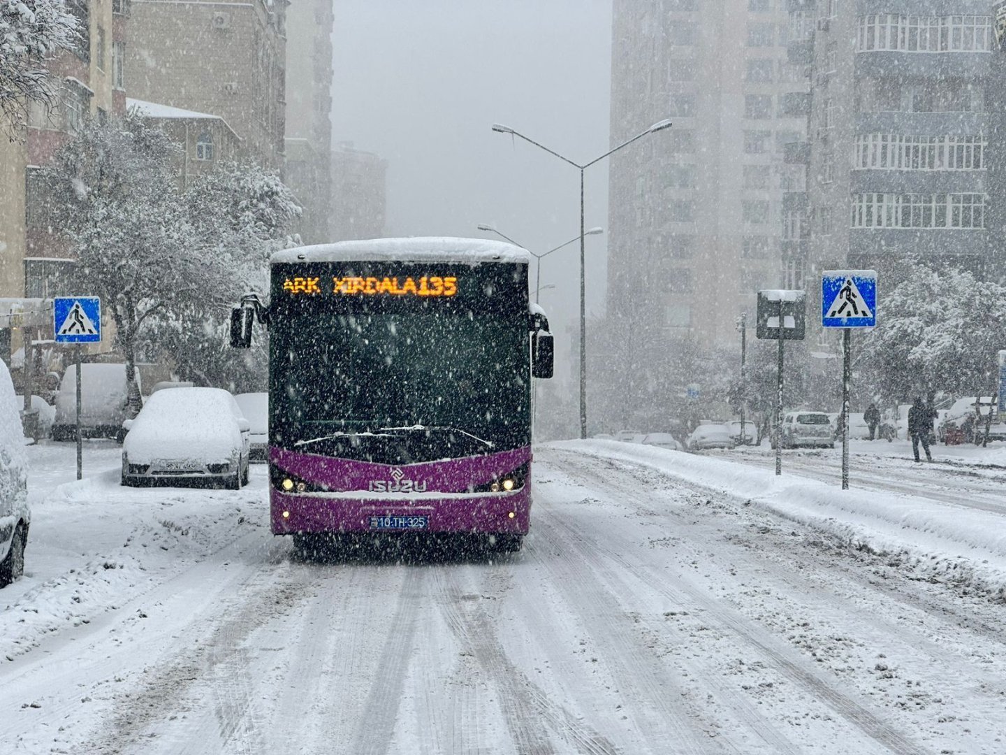 Bakıda qar yağacaq, çovğun olacaq, yollar buz bağlayacaq