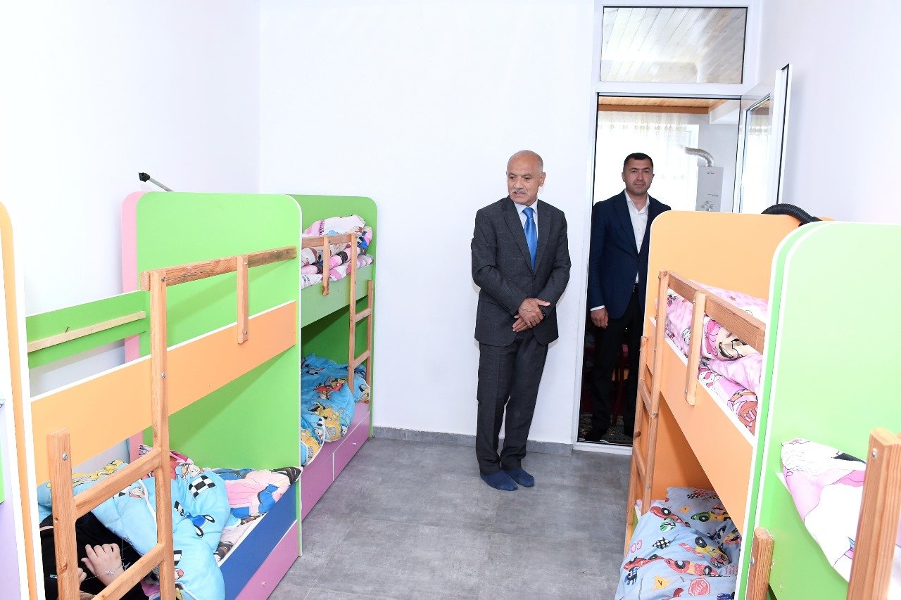 Masallıda rayon rəhbəri “Günərzi” Qayğı Mərkəzini ziyarət etdi