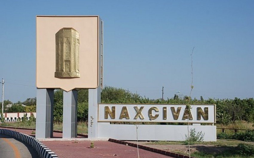Naxçıvanda kütləvi qida zəhərlənməsi olub