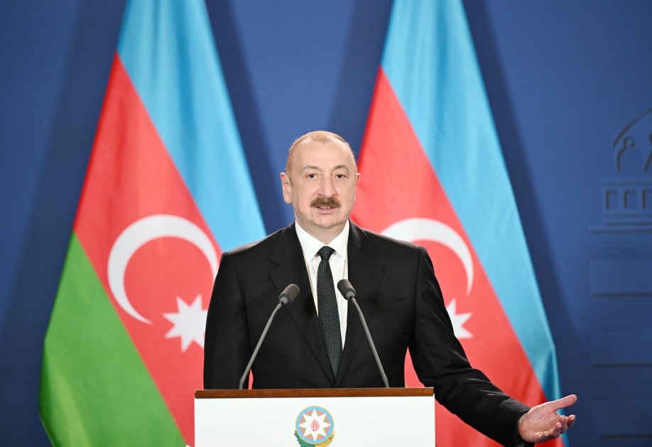 Azərbaycan təkcə nəqliyyat yüklərinin deyil, həm də enerji resurslarının tranzitində mühüm rol oynayır