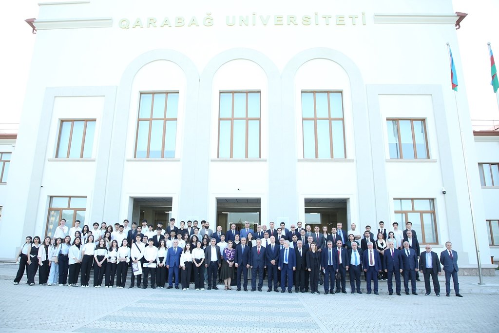 Qarabağ Universitetində AMEA-nın 80 illiyinə həsr olunmuş elmi konfrans keçirilib
